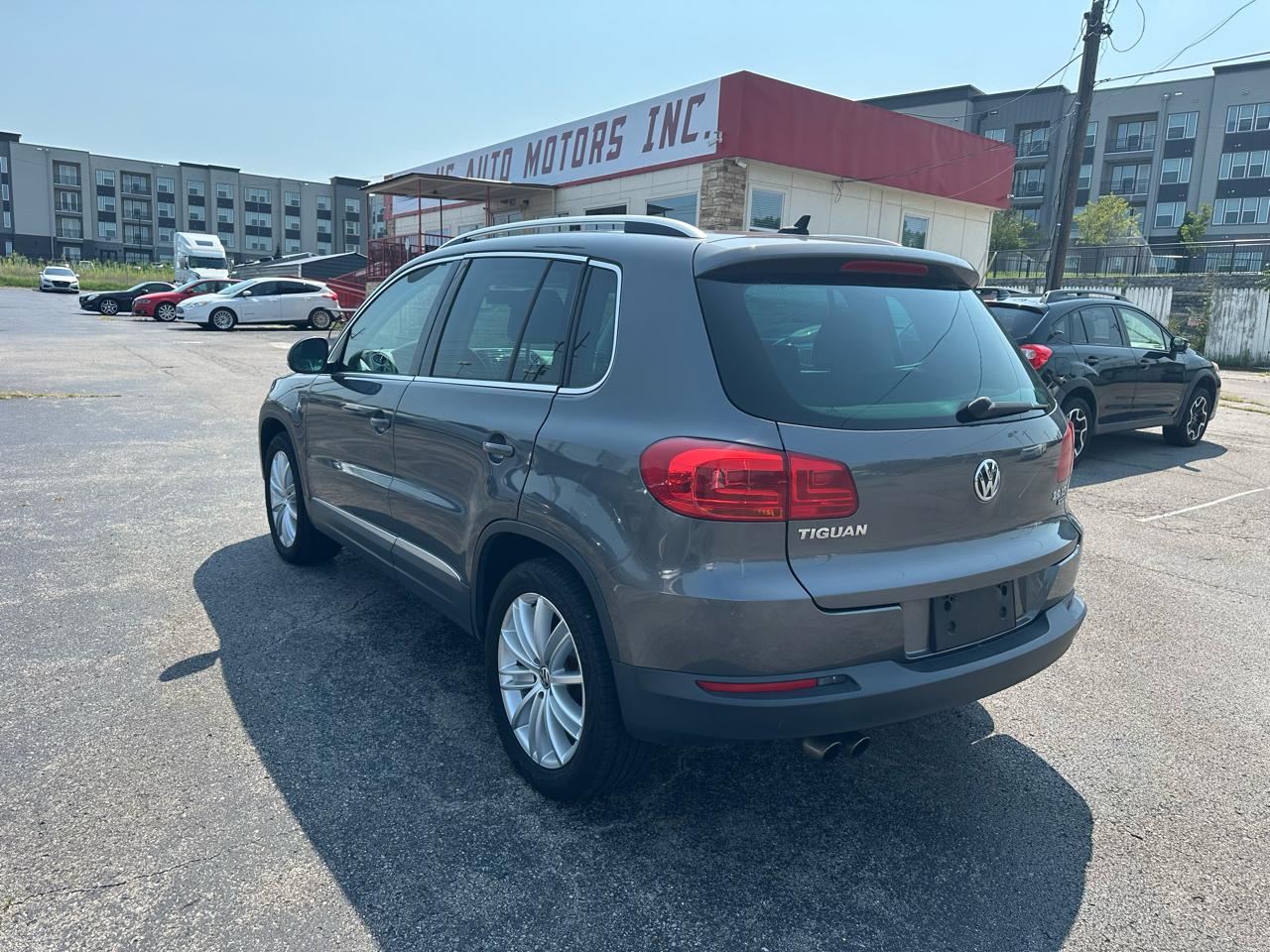 Volkswagen Tiguan S 4Motion 2012