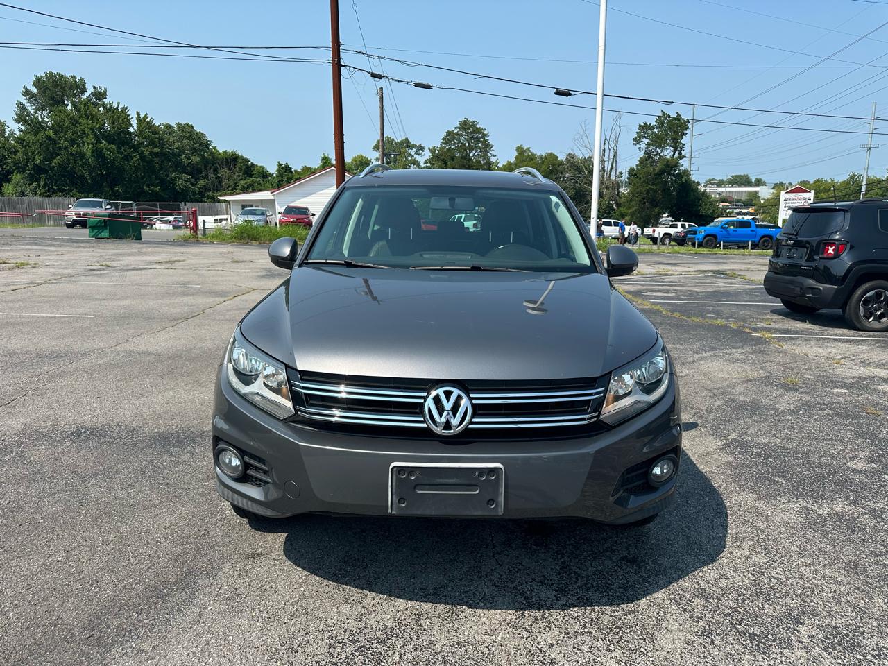 Volkswagen Tiguan S 4Motion 2012