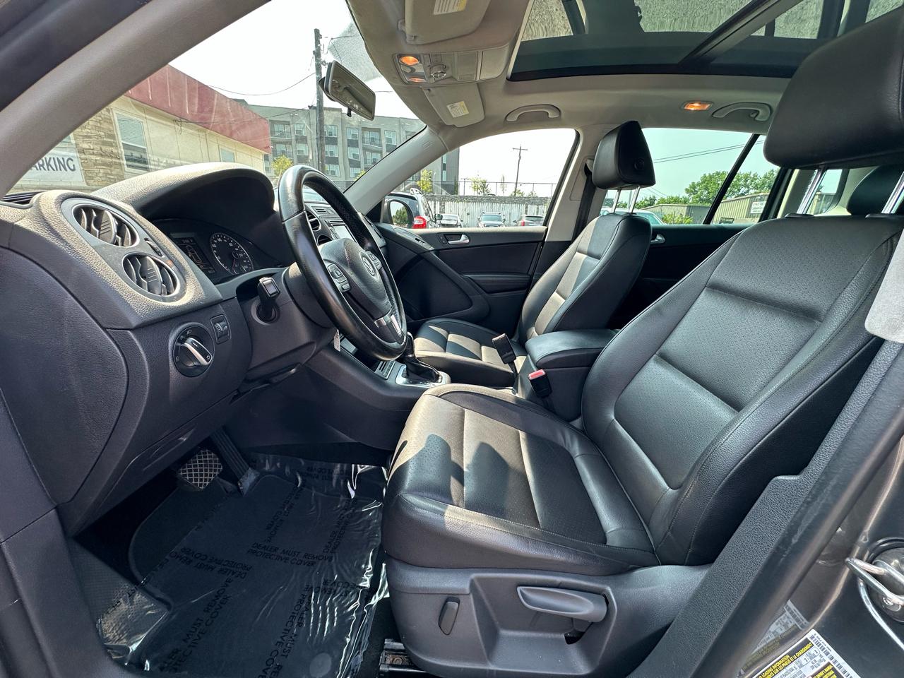 Volkswagen Tiguan S 4Motion 2012