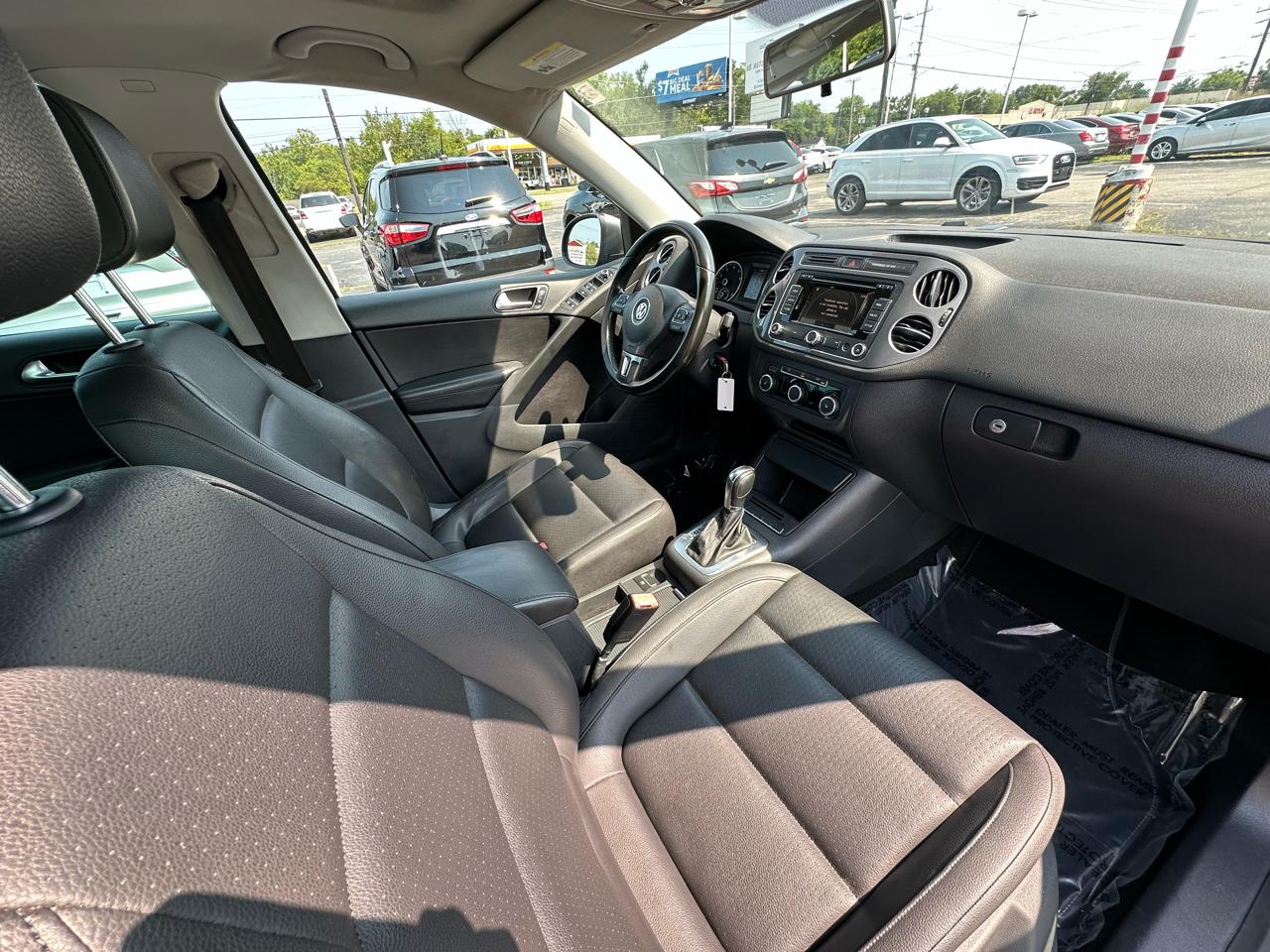 Volkswagen Tiguan S 4Motion 2012