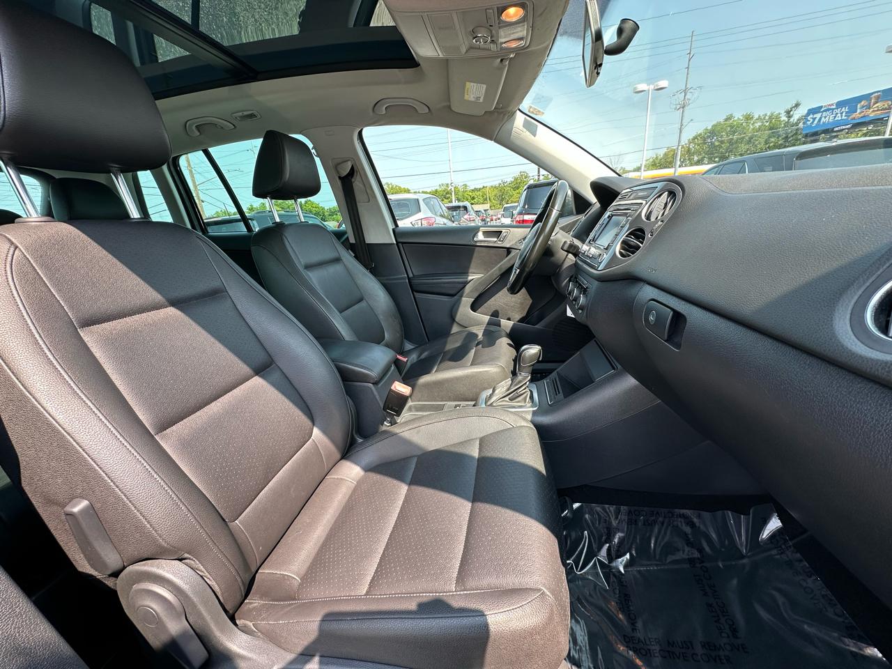 Volkswagen Tiguan S 4Motion 2012