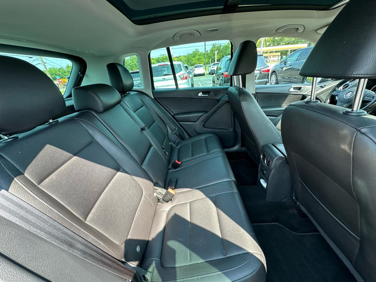 Volkswagen Tiguan S 4Motion 2012