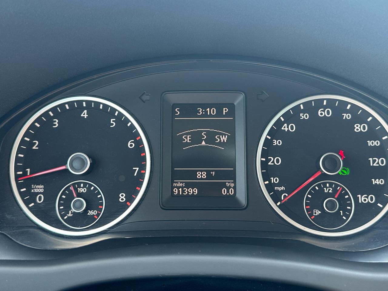 Volkswagen Tiguan S 4Motion 2012