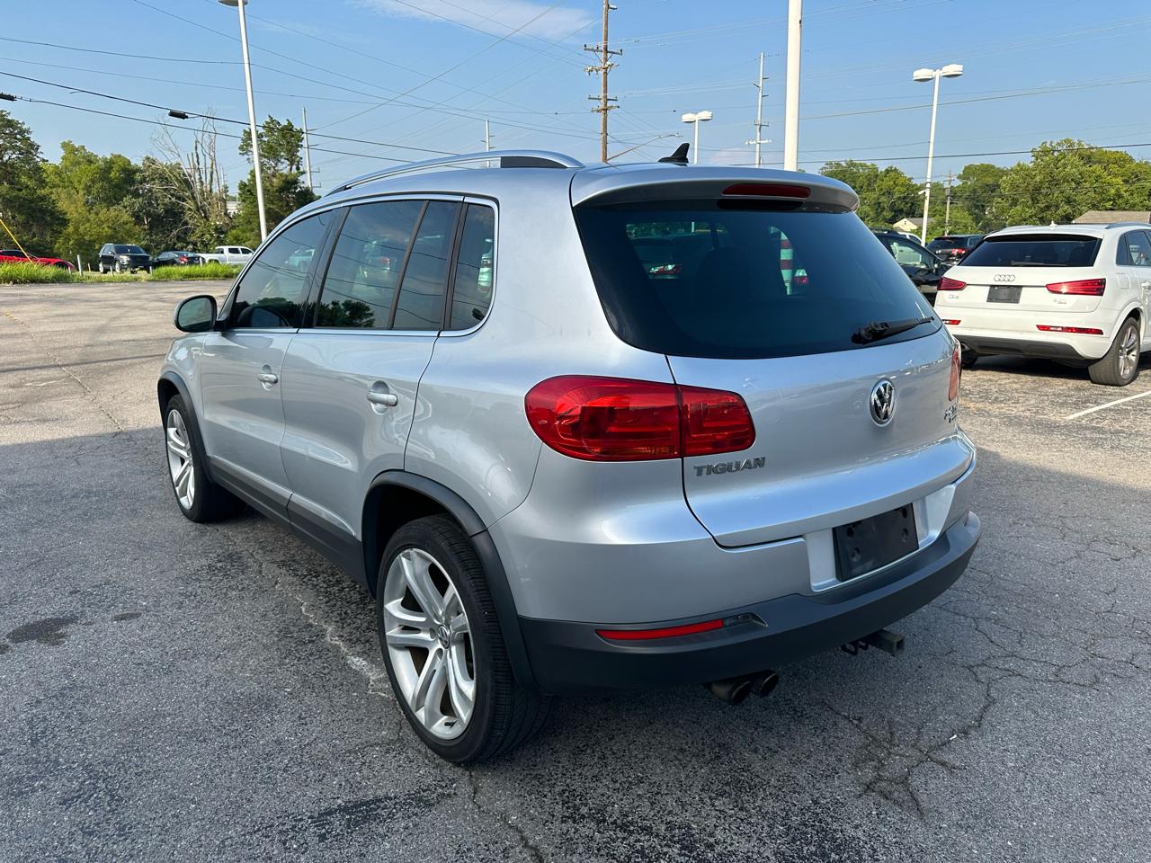 Volkswagen Tiguan 2.0T S 4Motion 2013