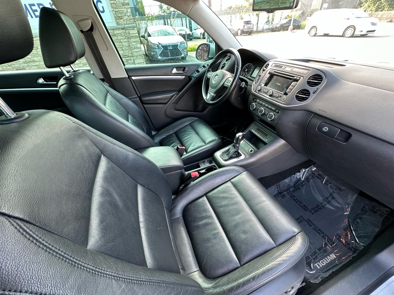 Volkswagen Tiguan 2.0T S 4Motion 2013