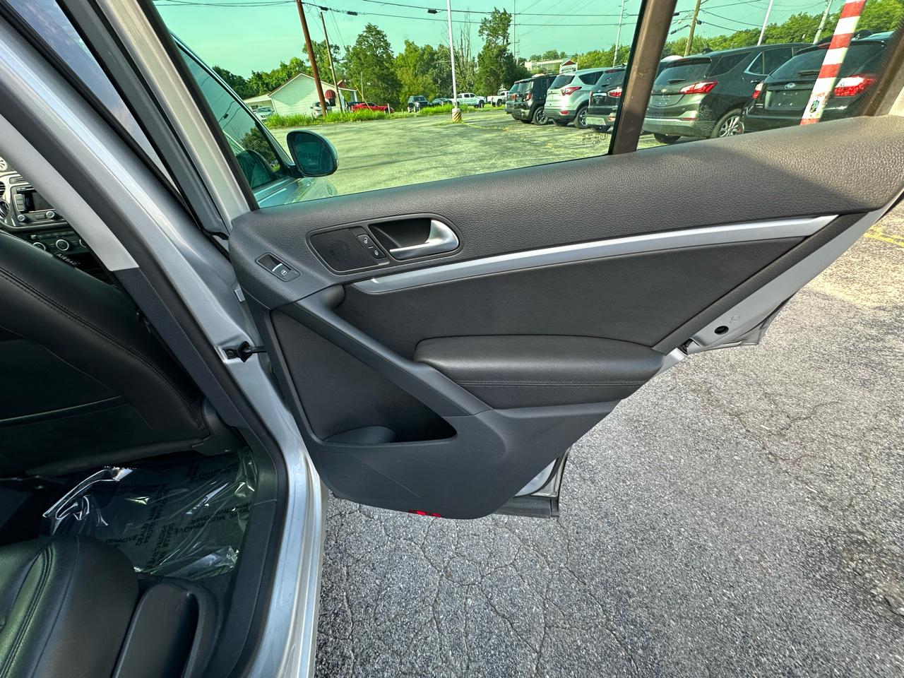 Volkswagen Tiguan 2.0T S 4Motion 2013