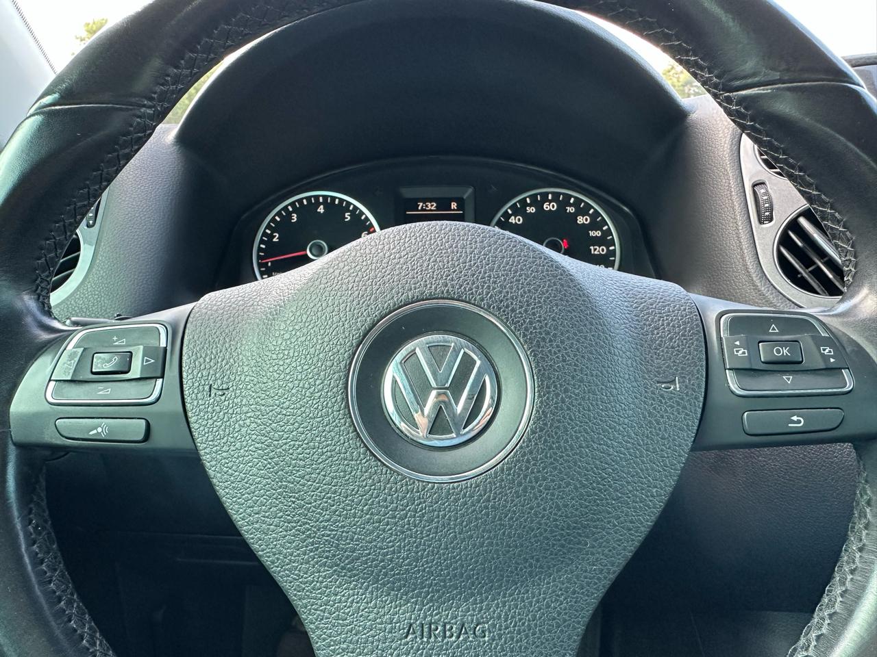 Volkswagen Tiguan 2.0T S 4Motion 2013