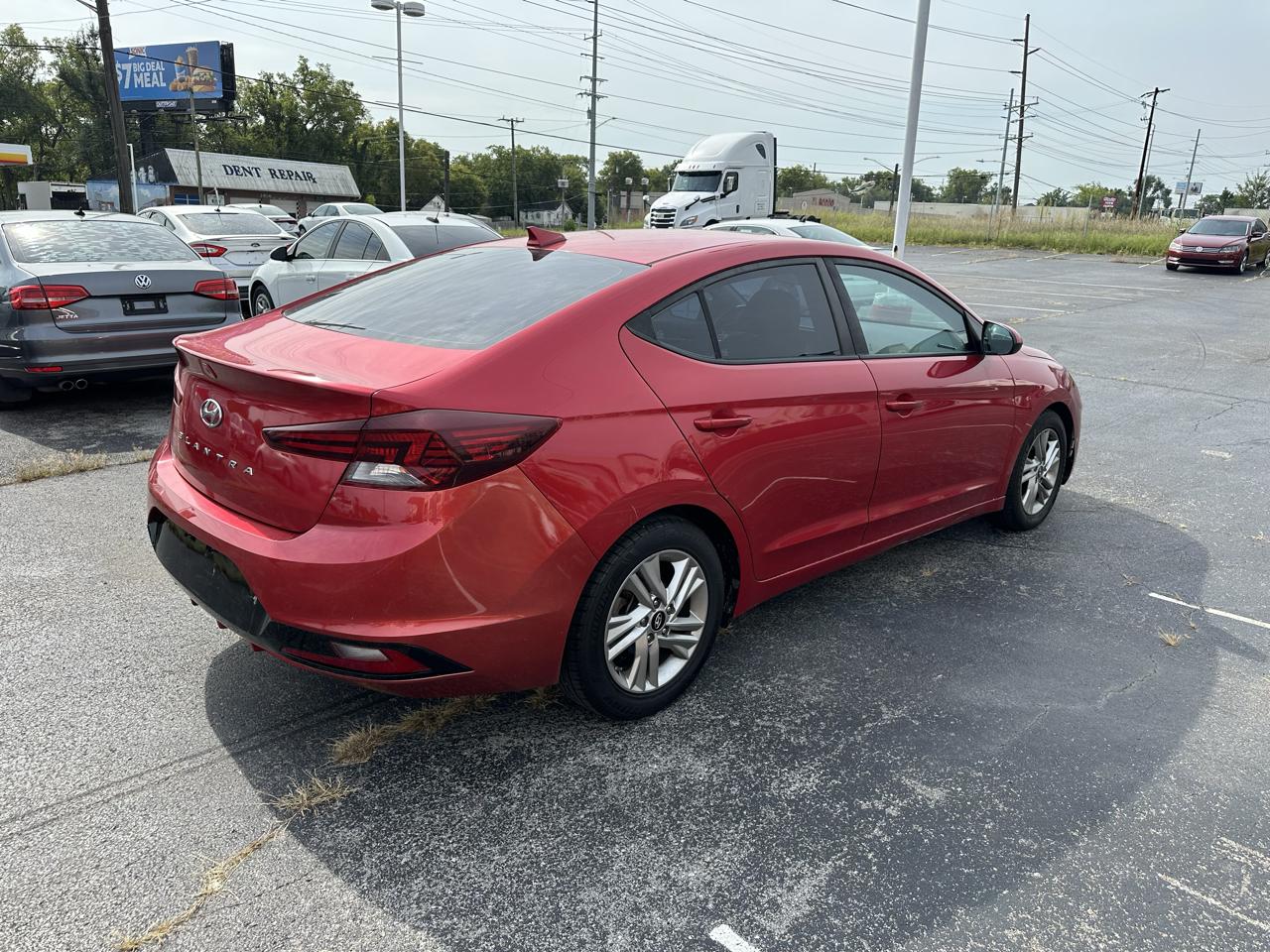 Hyundai Elantra Limited 2020