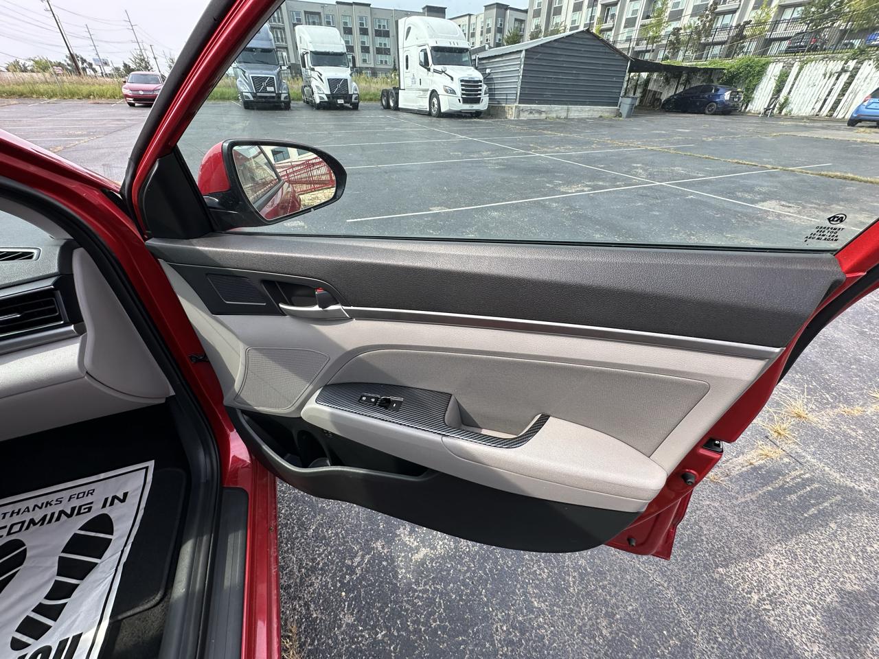 Hyundai Elantra Limited 2020