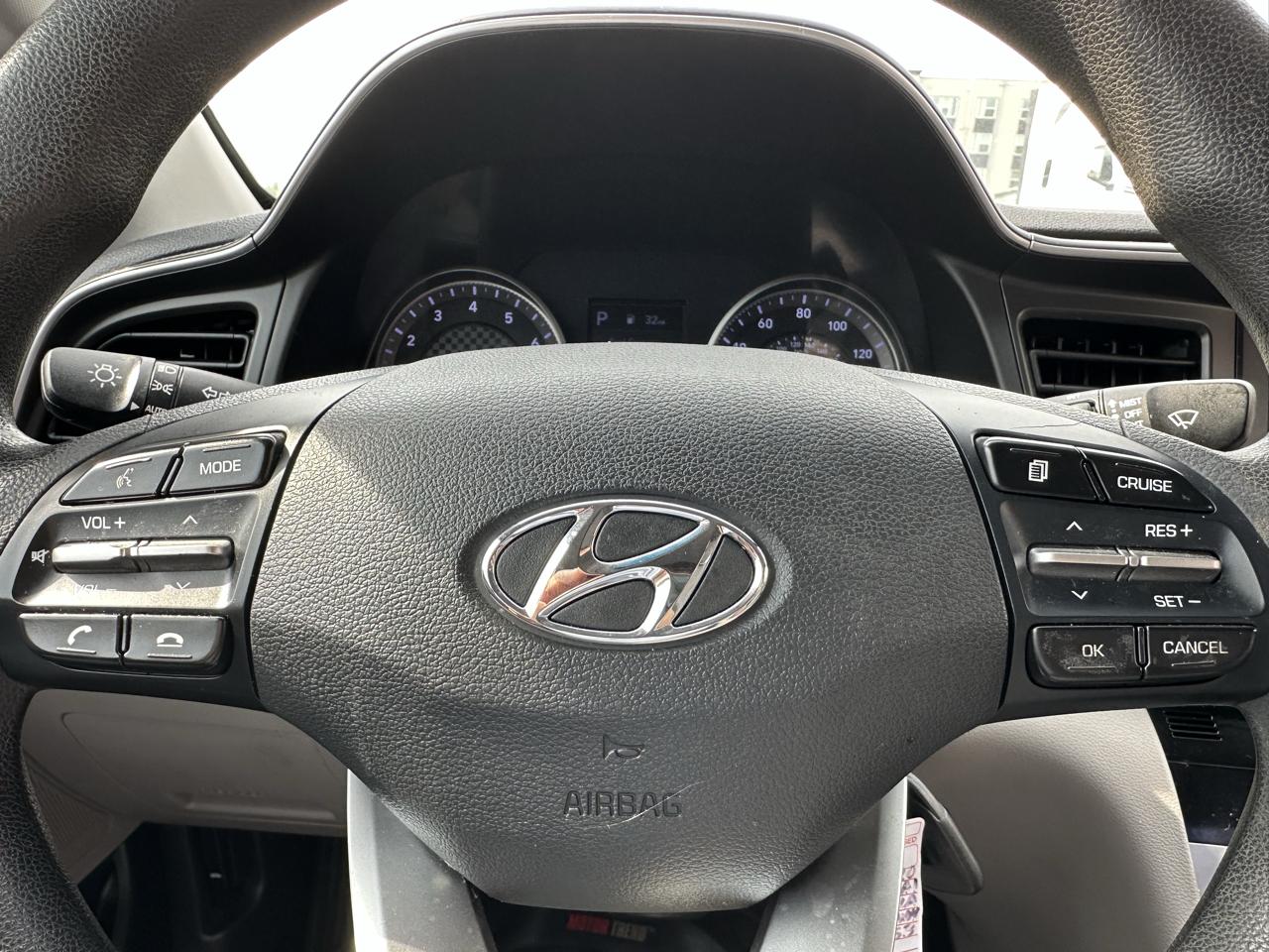 Hyundai Elantra Limited 2020