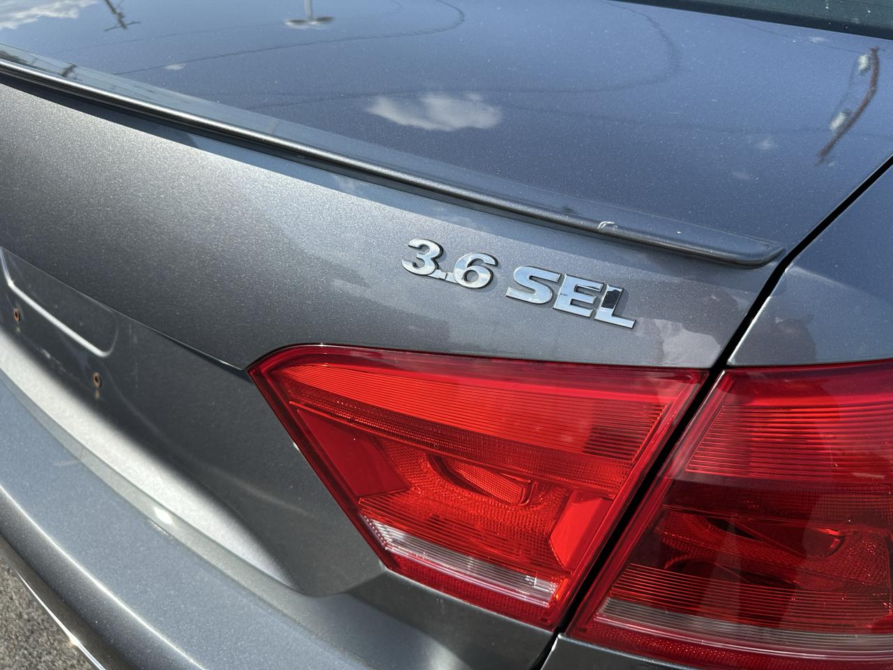 Volkswagen Passat 3.6L V6 SEL Premium 2013