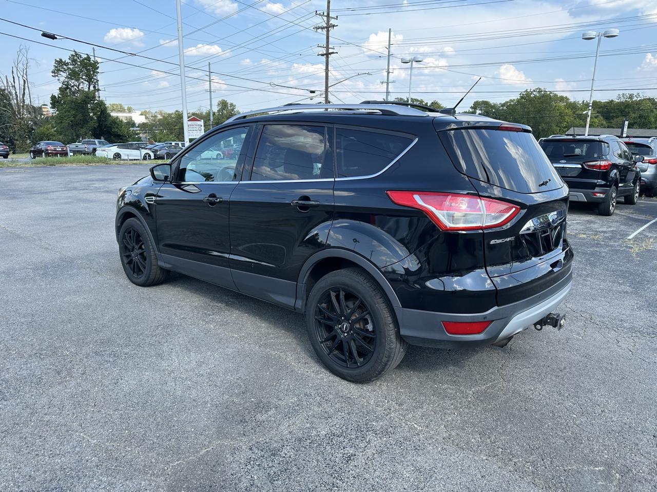 Ford Escape Titanium 4WD 2016