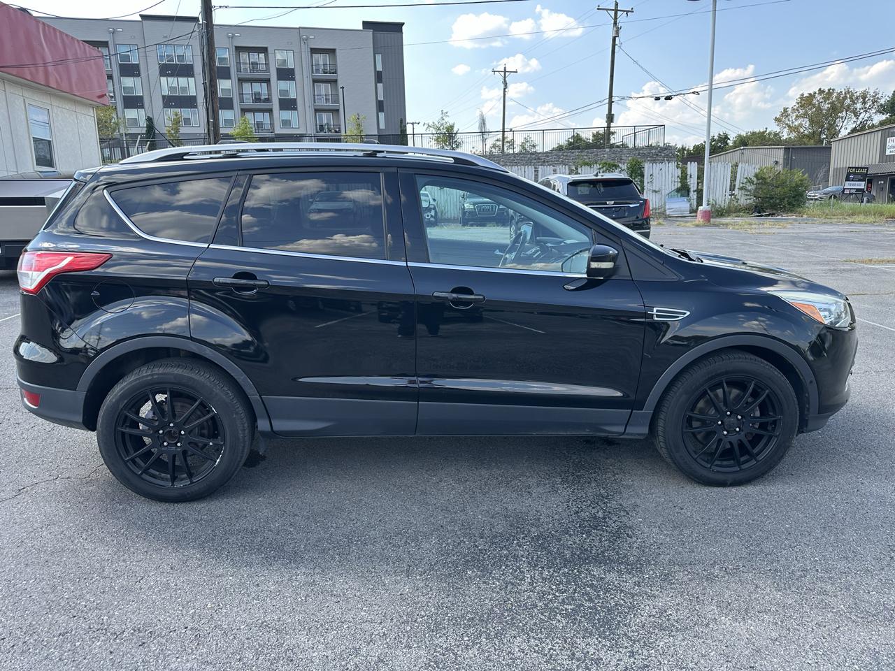 Ford Escape Titanium 4WD 2016
