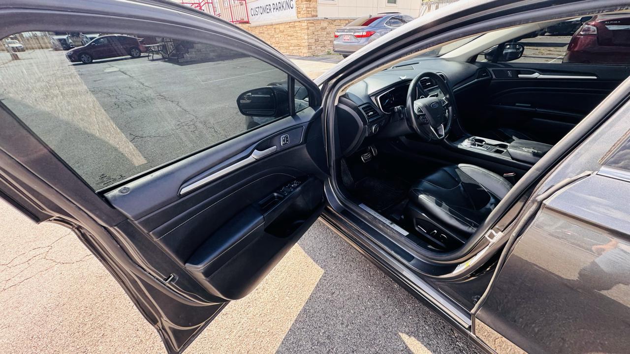 Ford Fusion Titanium 2017