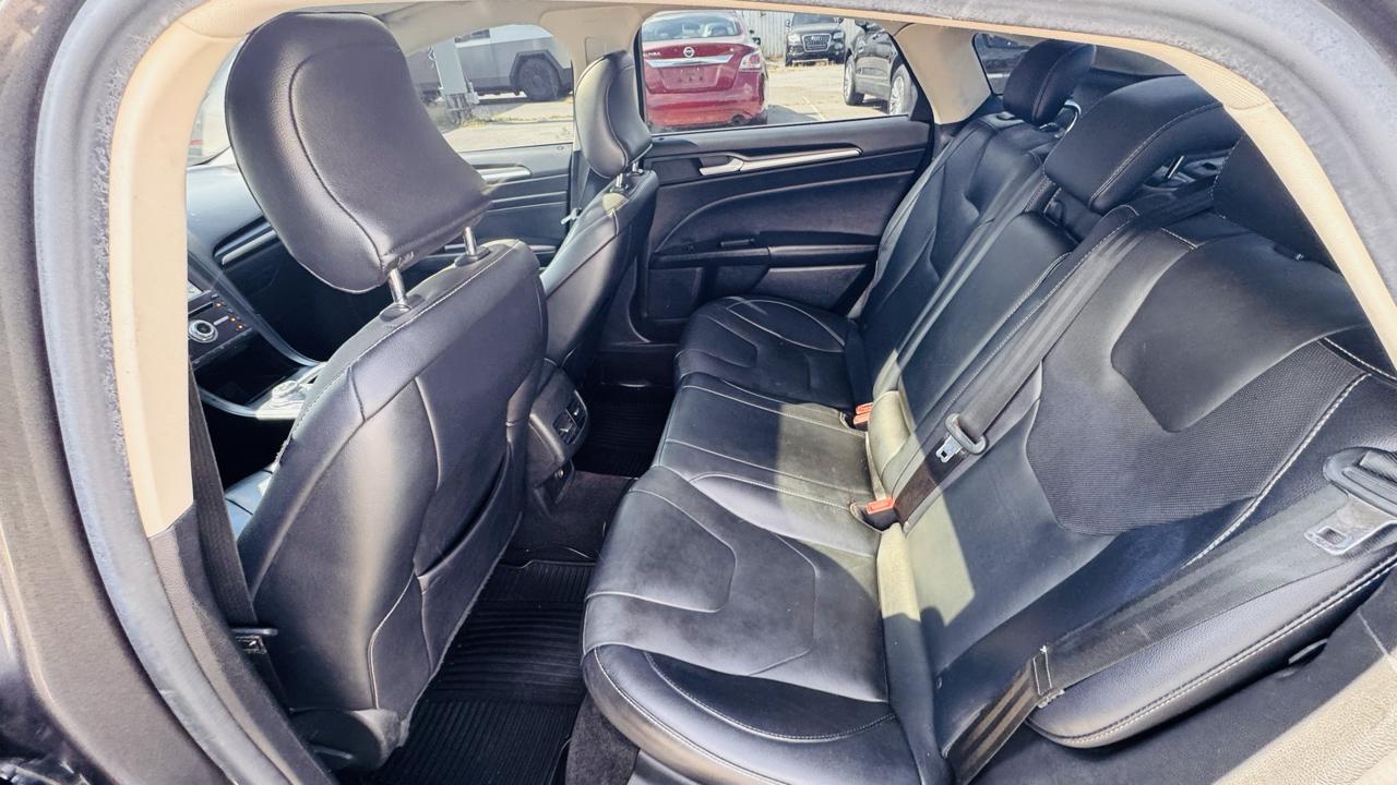 Ford Fusion Titanium 2017
