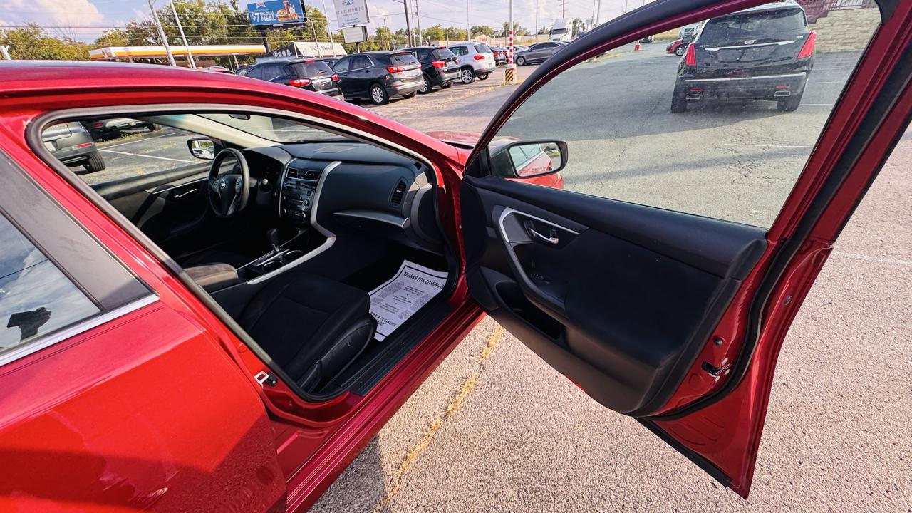 Nissan Altima 2.5 S Sedan 2015