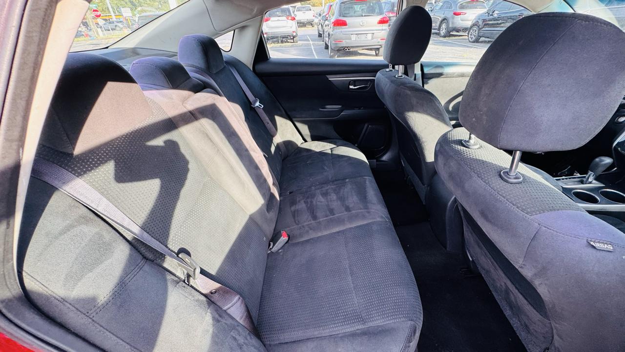Nissan Altima 2.5 S Sedan 2015
