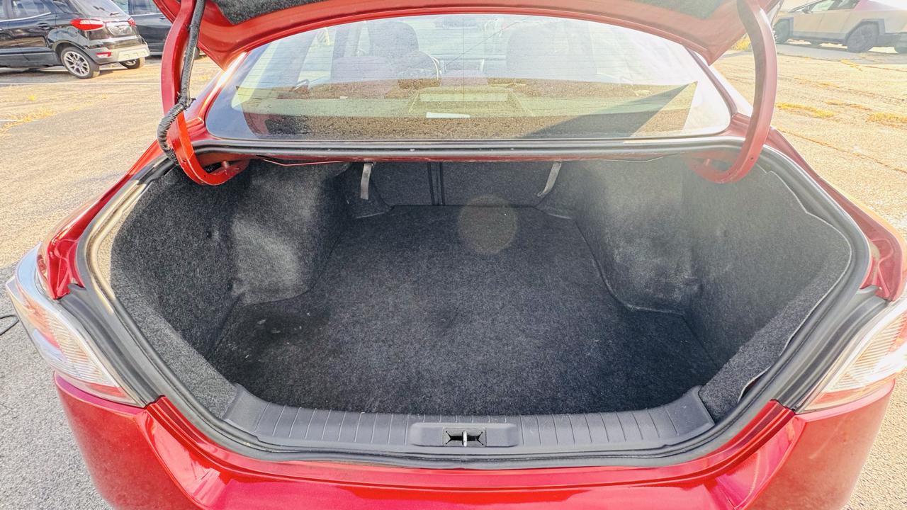 Nissan Altima 2.5 S Sedan 2015