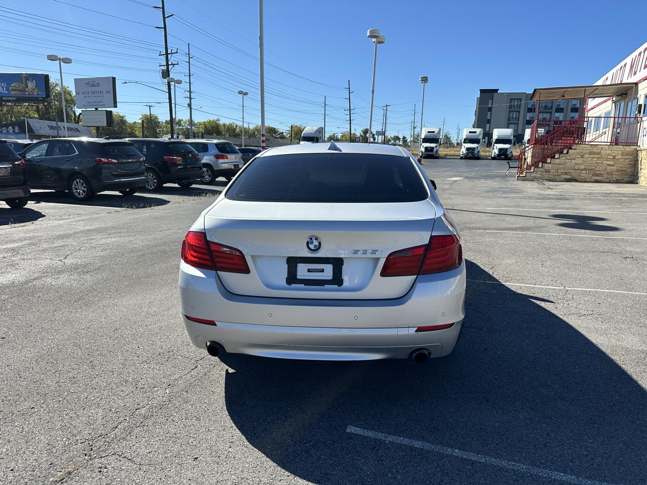 BMW 5-Series 535i 2012