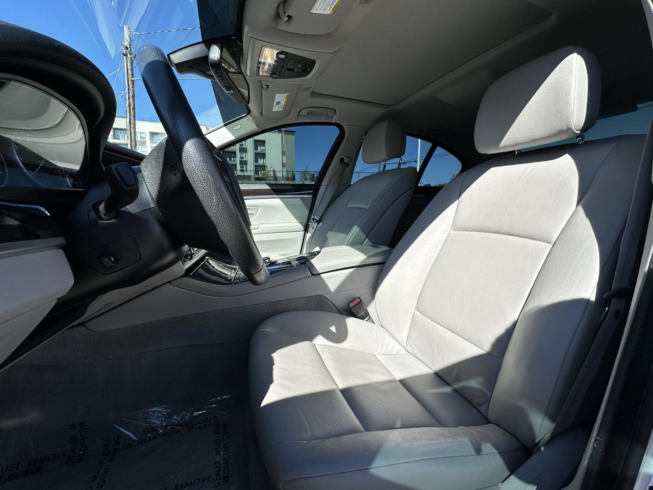 BMW 5-Series 535i 2012