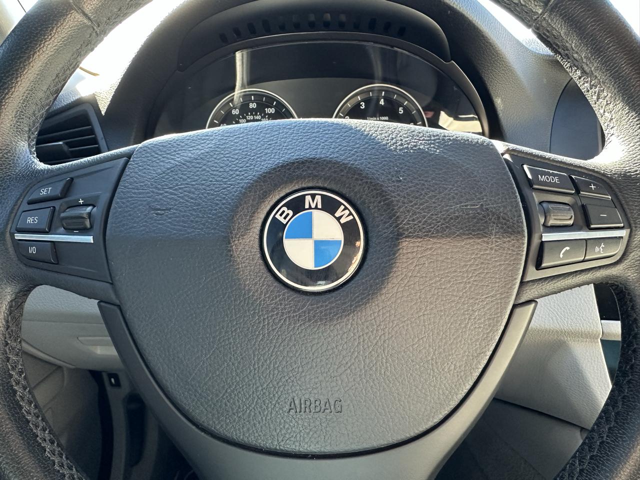 BMW 5-Series 535i 2012