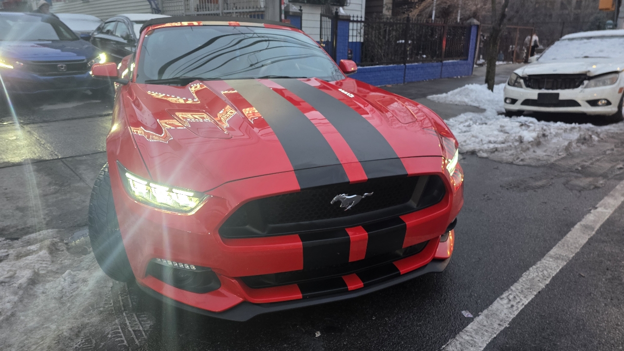 Ford Mustang GT convertible 2017
