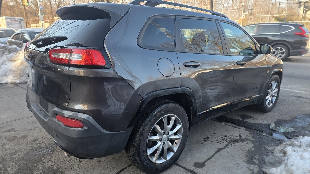 Jeep Cherokee Latitude 4WD 2018