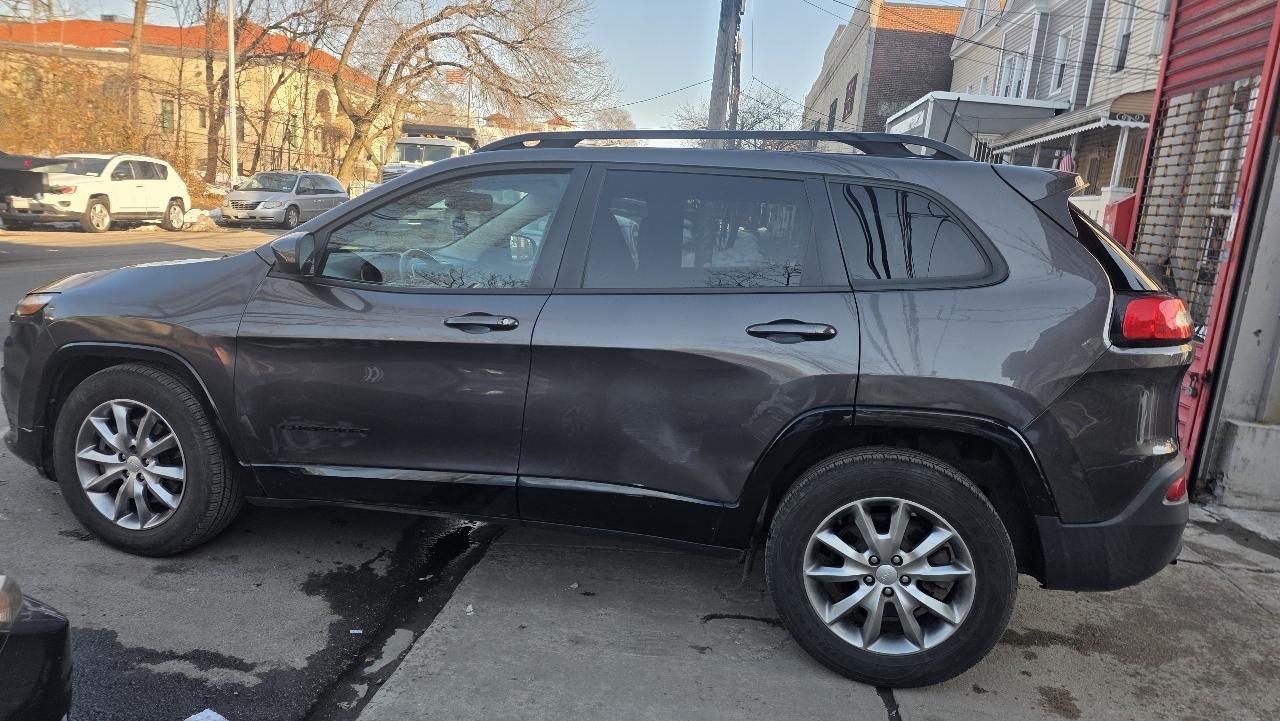 Jeep Cherokee Latitude 4WD 2018