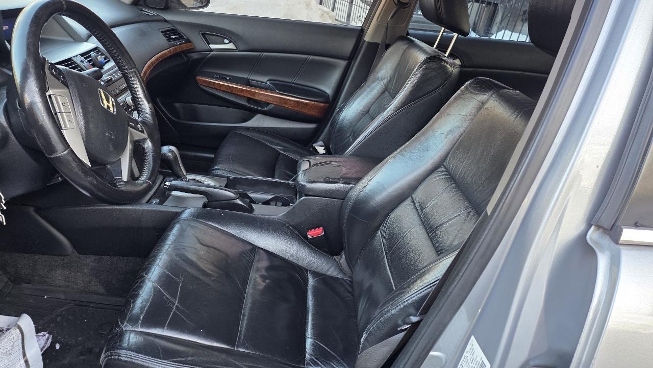 Honda Accord EX-L Sedan AT 2011