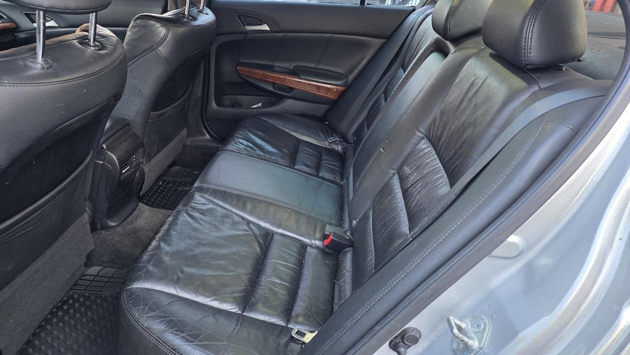 Honda Accord EX-L Sedan AT 2011