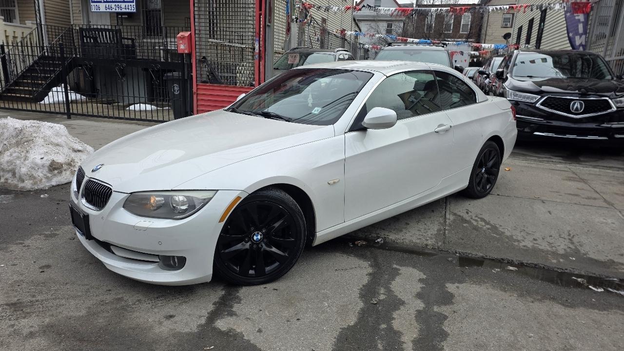 BMW 3-Series 328i Convertible 2011