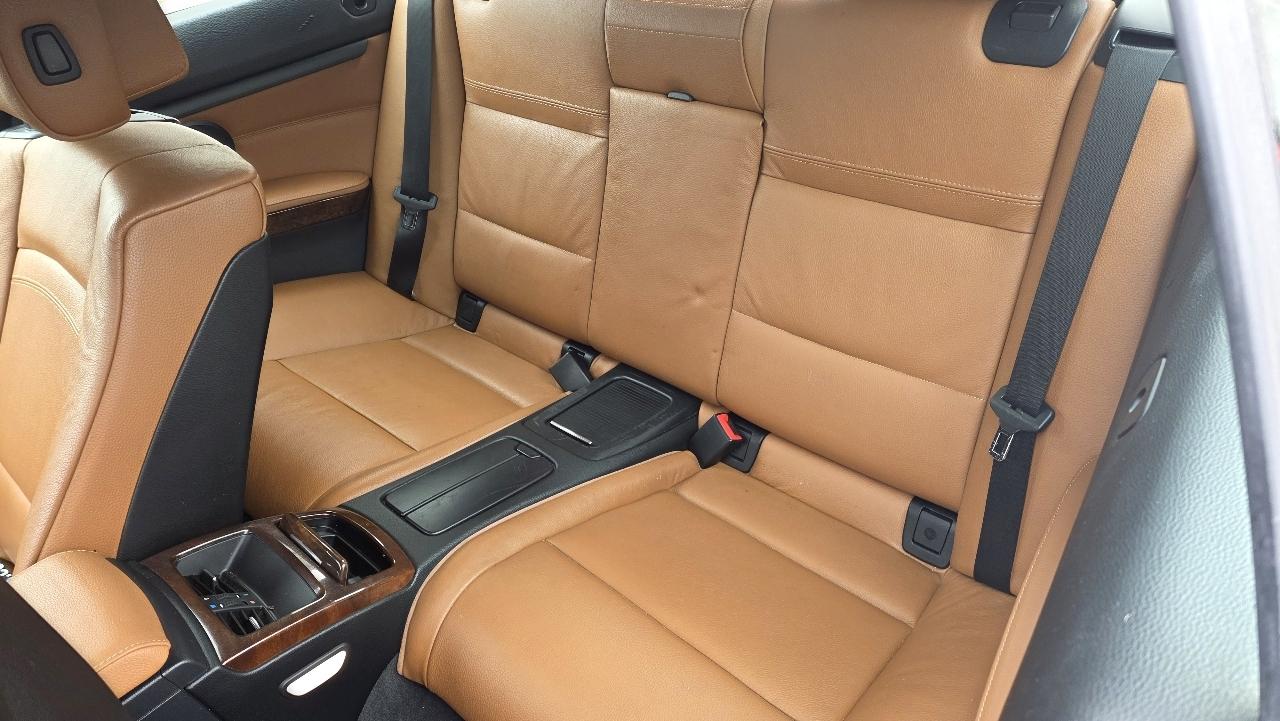 BMW 3-Series 328i Convertible 2011