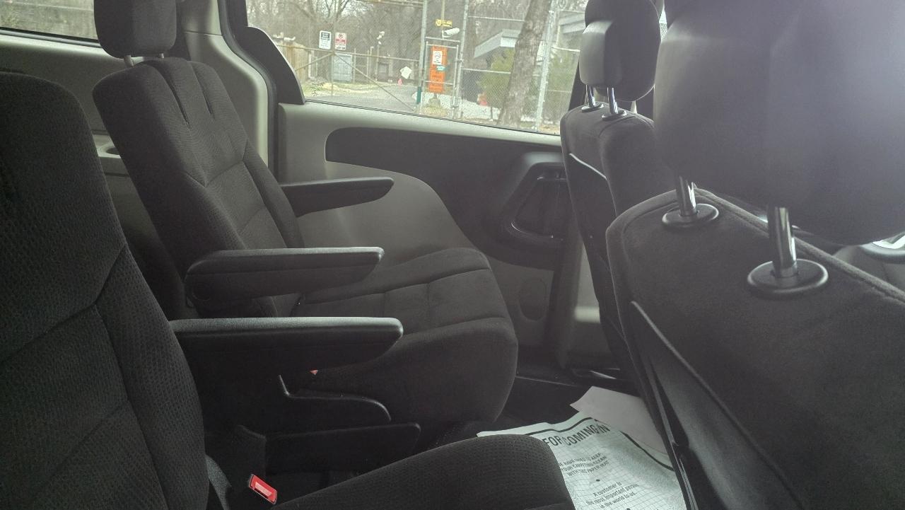 Dodge Grand Caravan SE 2014