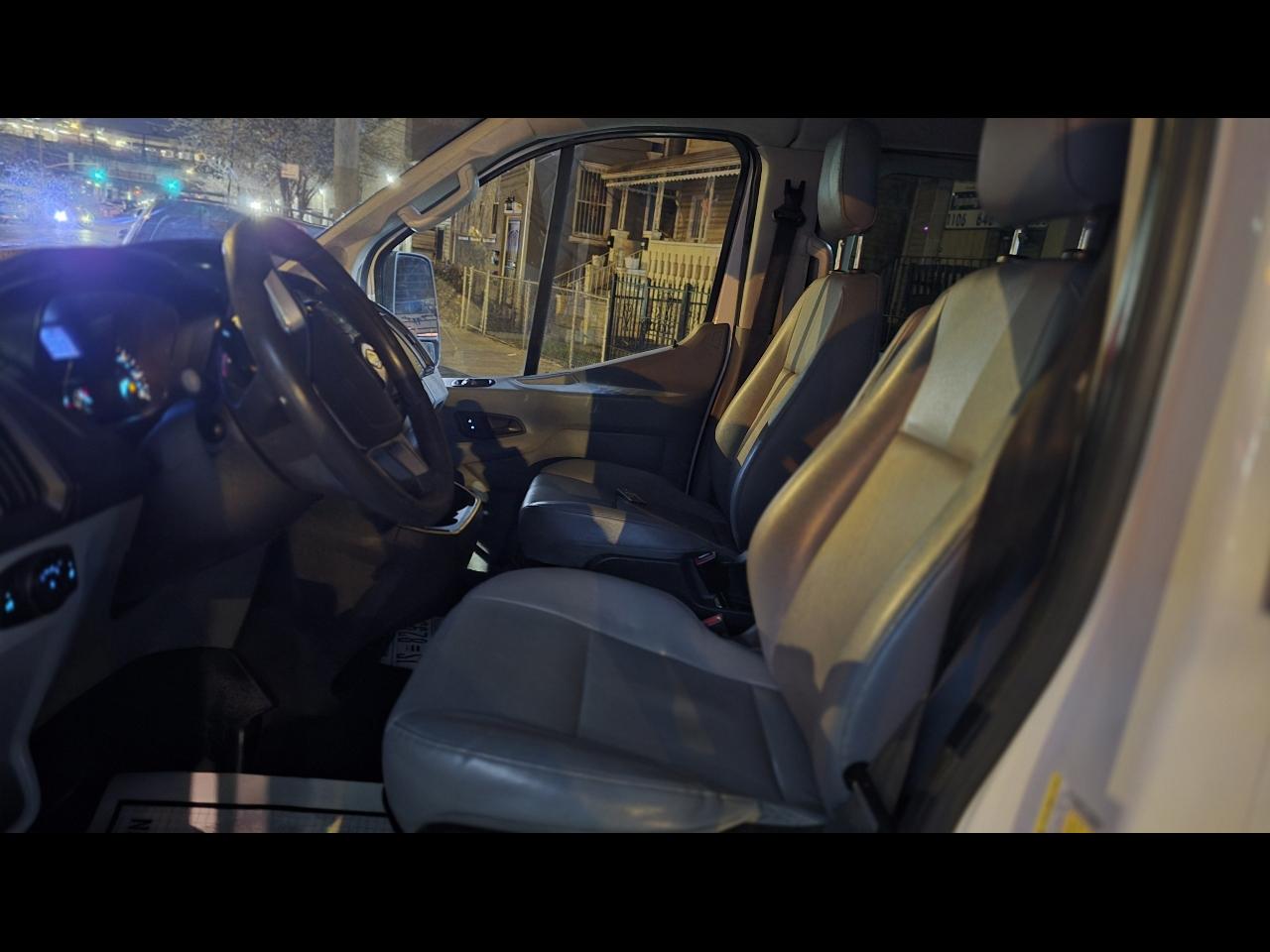 2015 Ford Transit