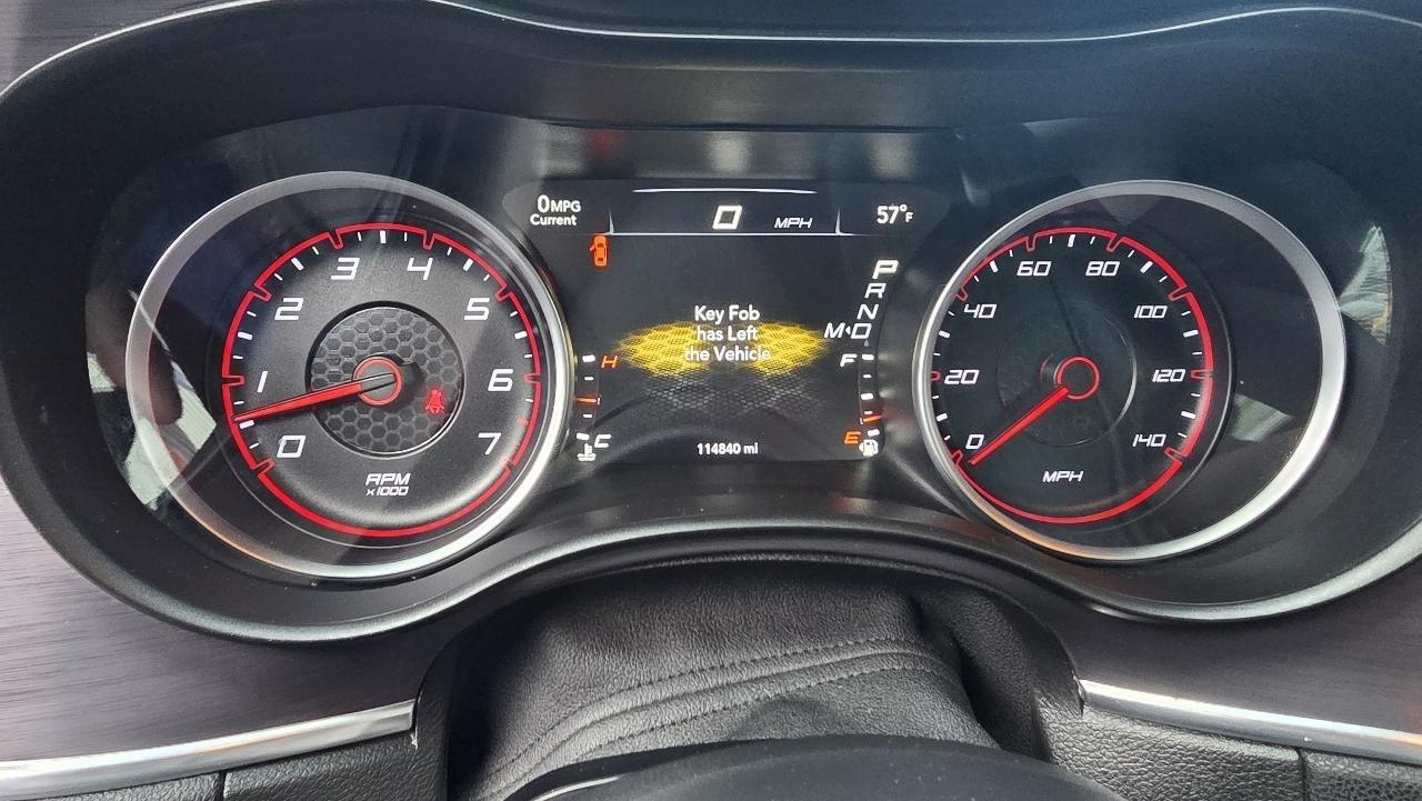 Dodge Charger SE 2016