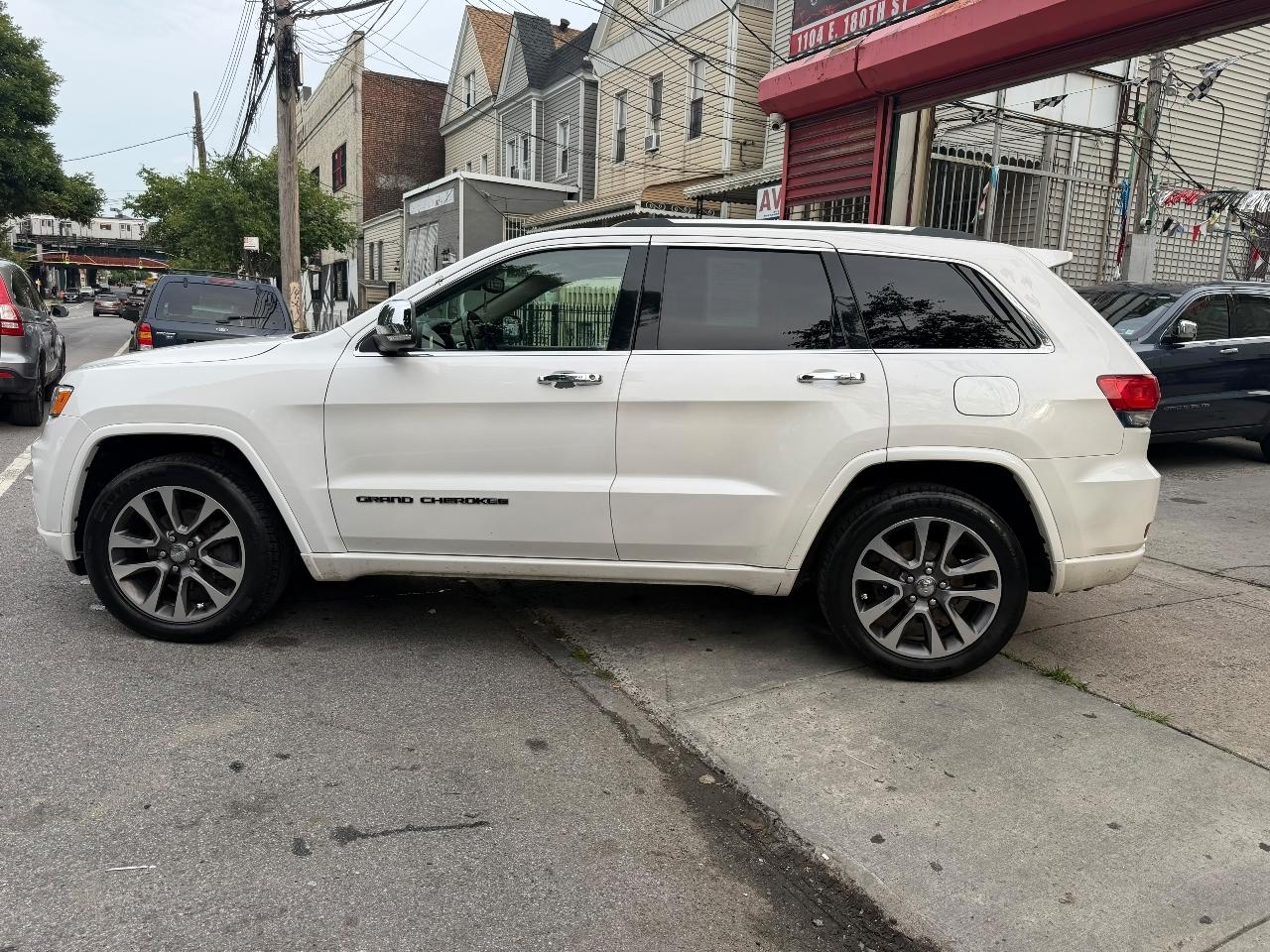 Jeep Grand Cherokee Overland 4WD 2017