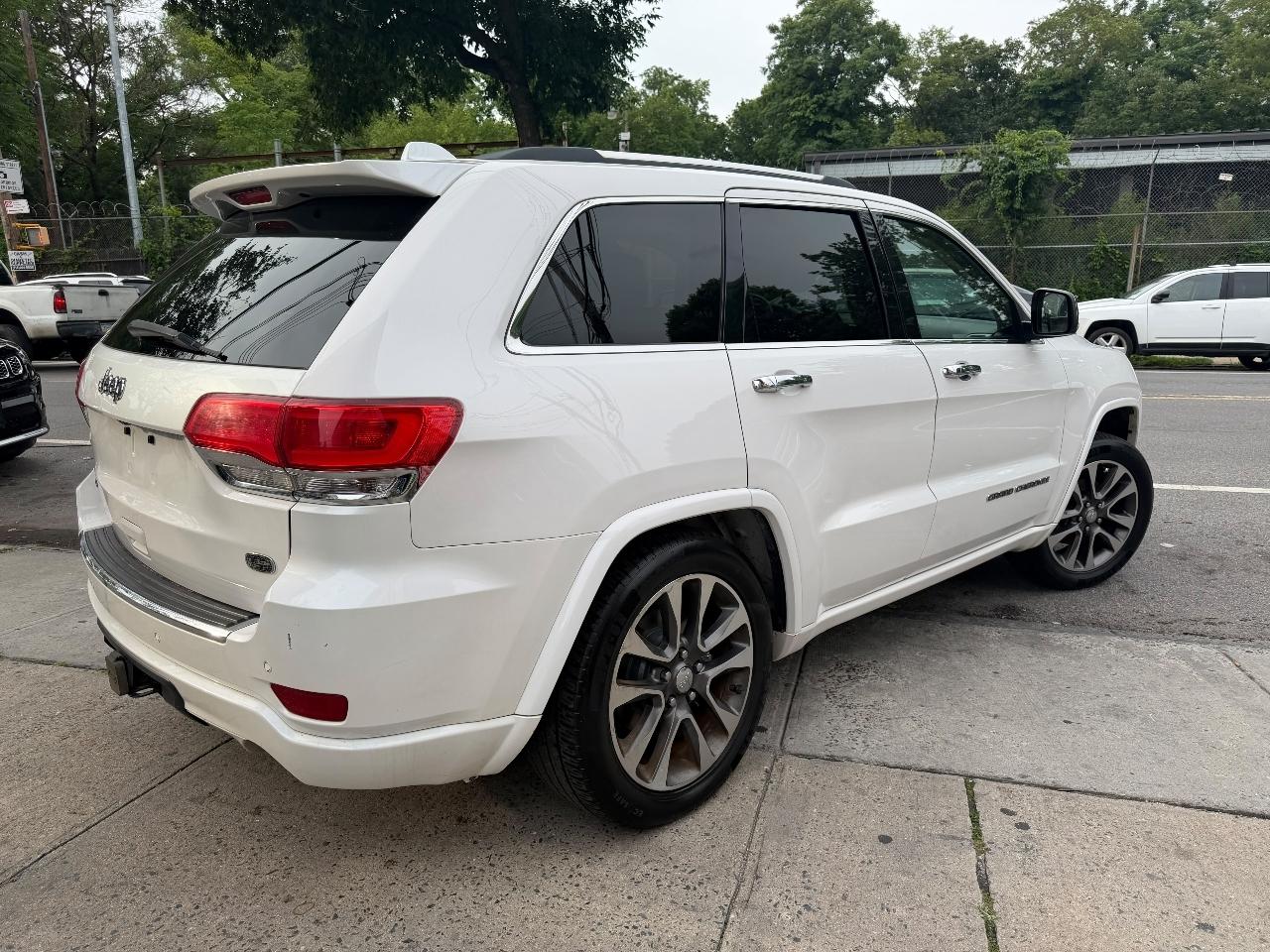 Jeep Grand Cherokee Overland 4WD 2017