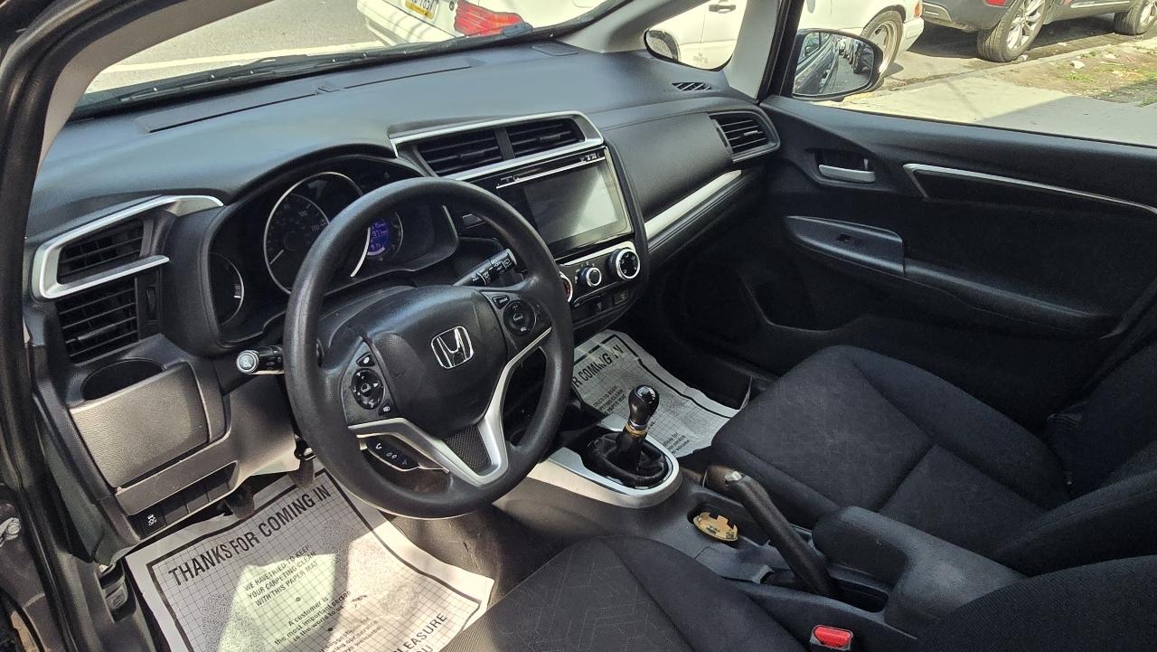Honda Fit EX 6-Spd MT 2017