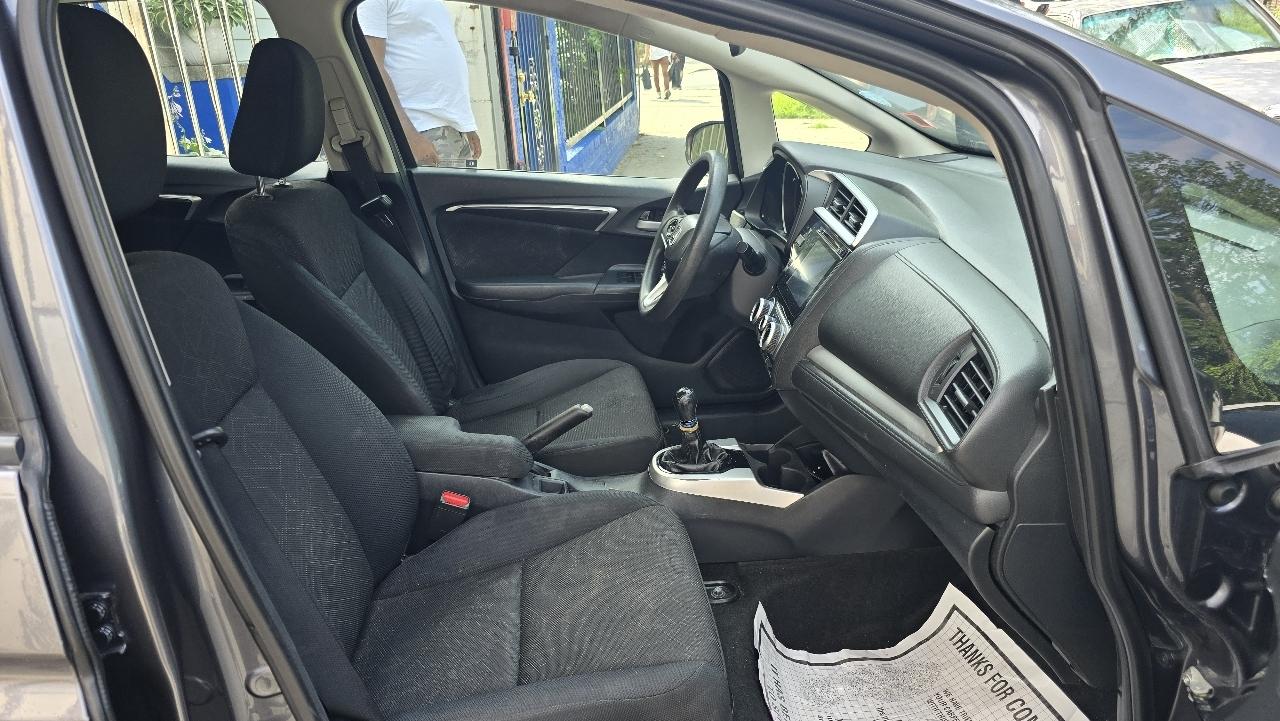 Honda Fit EX 6-Spd MT 2017