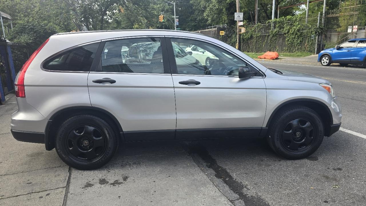 Honda CR-V LX 4WD 5-Speed AT 2011