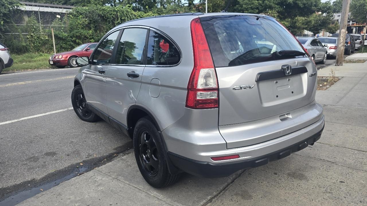 Honda CR-V LX 4WD 5-Speed AT 2011