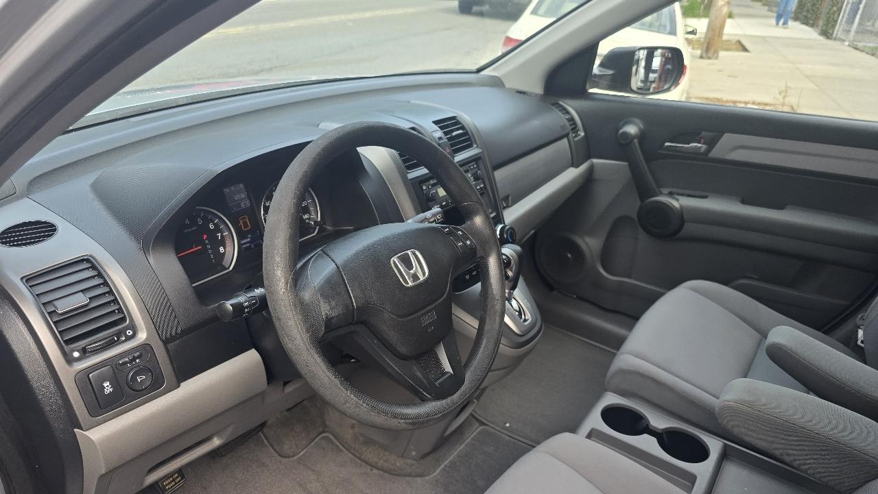 Honda CR-V LX 4WD 5-Speed AT 2011