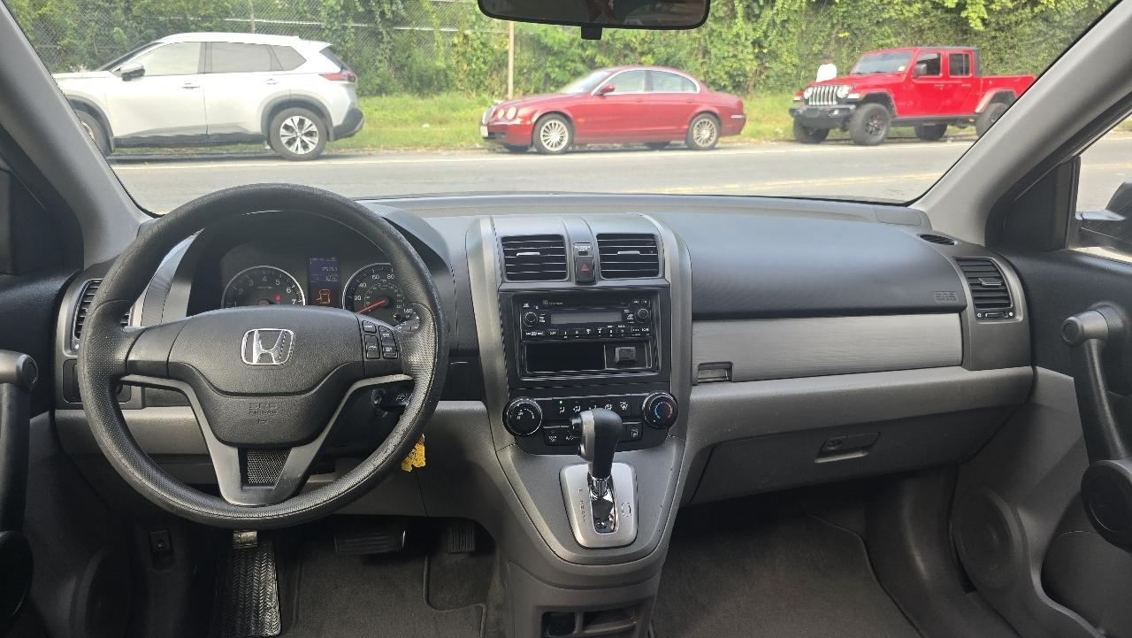 Honda CR-V LX 4WD 5-Speed AT 2011