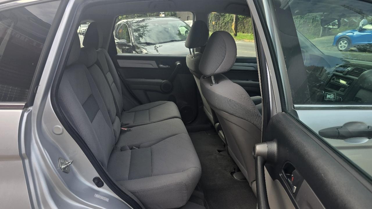 Honda CR-V LX 4WD 5-Speed AT 2011