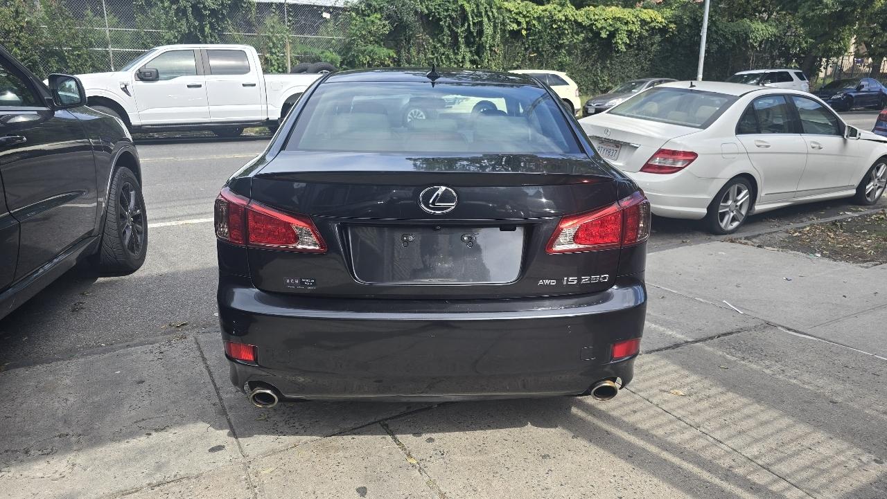Lexus IS IS 250 AWD 2011