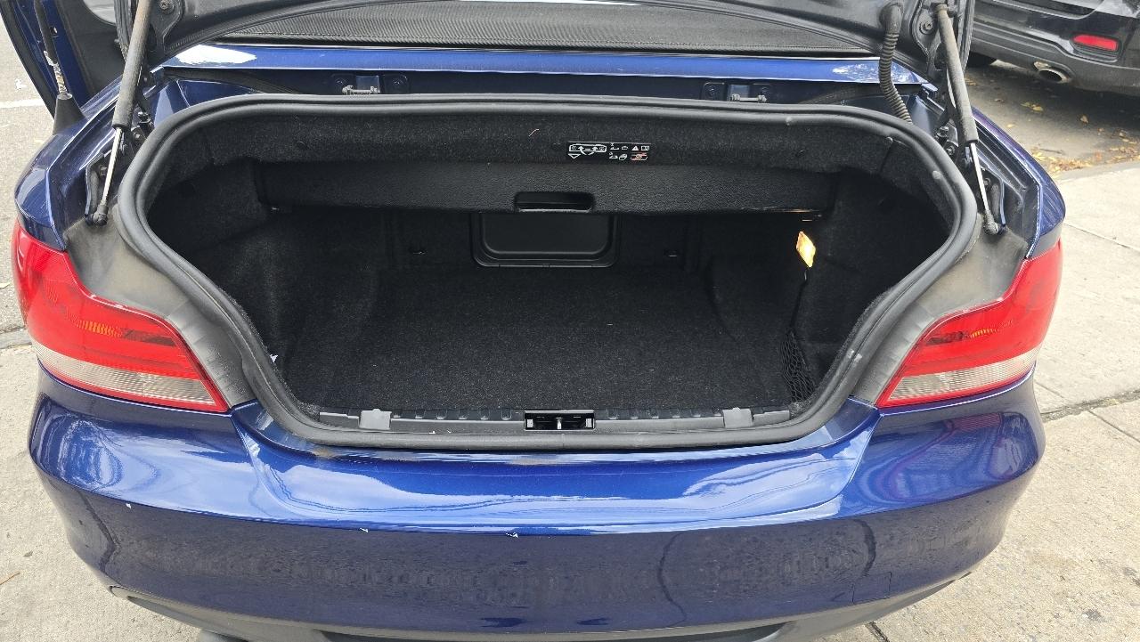 BMW 1-Series 128i Convertible 2012