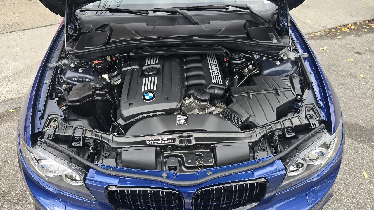 BMW 1-Series 128i Convertible 2012