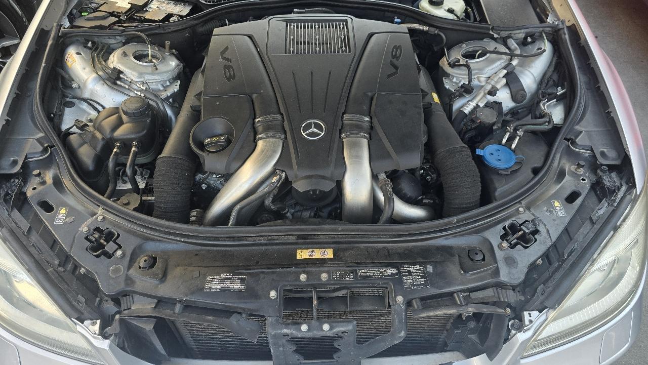 Mercedes-Benz S-Class S550 4-MATIC 2013