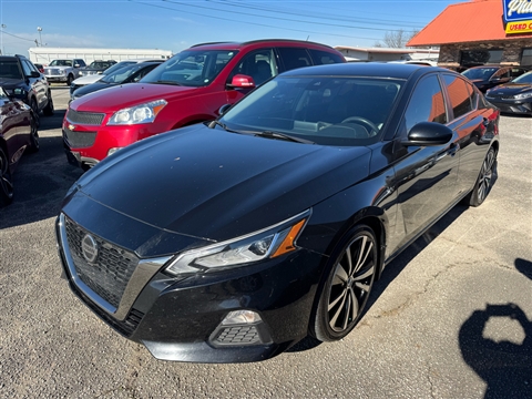 2022 Nissan Altima 2.5 SR