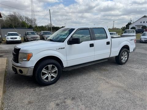 2014 Ford F-150 XL SuperCrew 5.5-ft. Bed 4WD